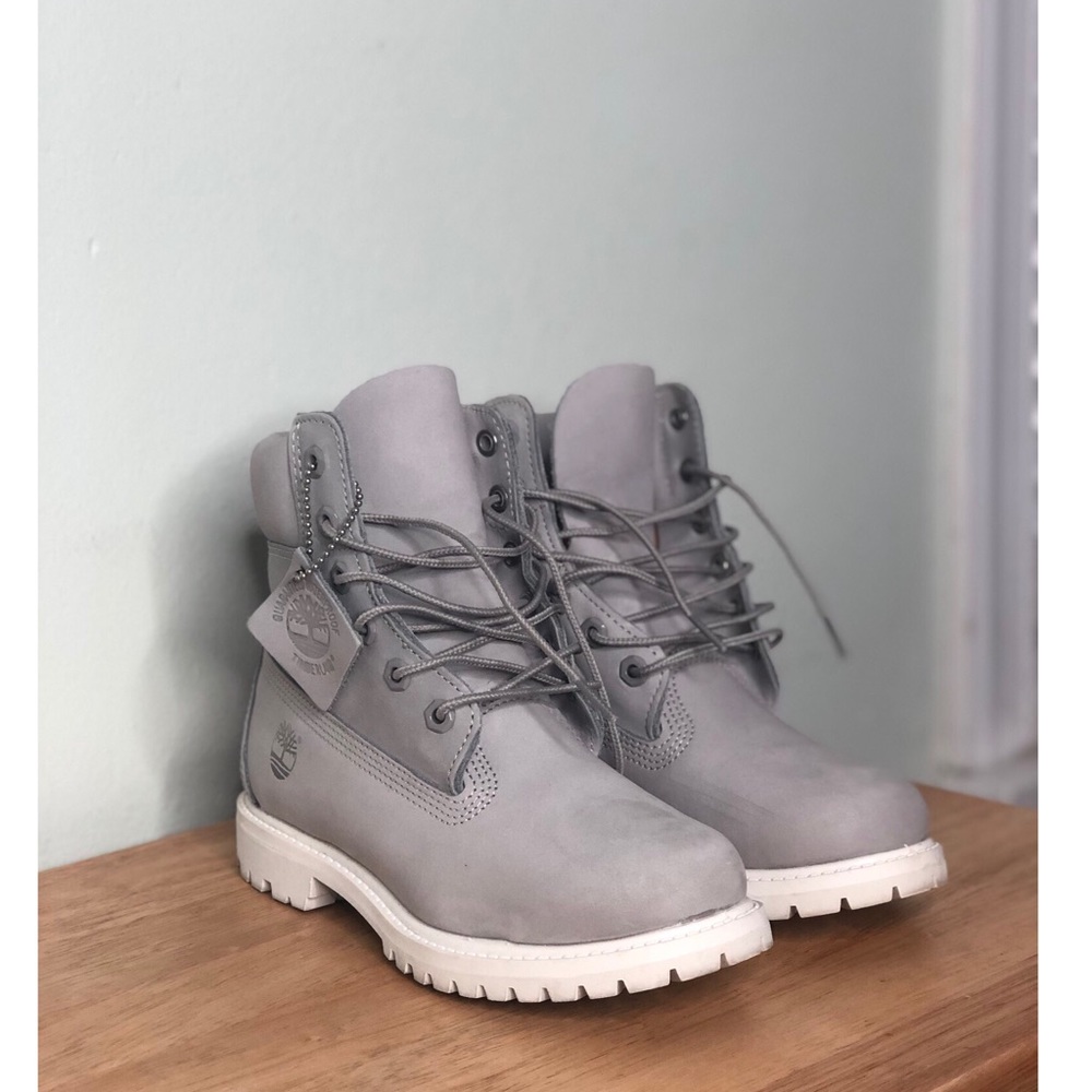 Womens Timberland 6inch Nubuck Boot